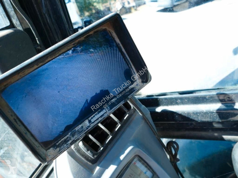 جرافة Kubota