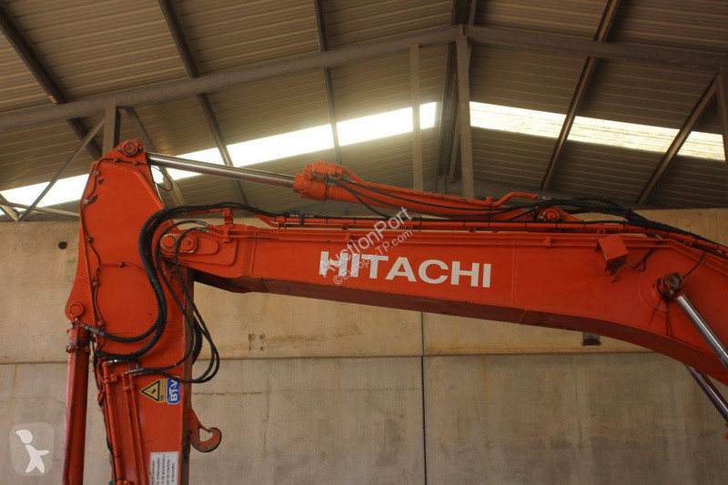 جرافة Hitachi 5B