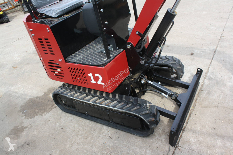 جرافة Nuoman NM-E12
