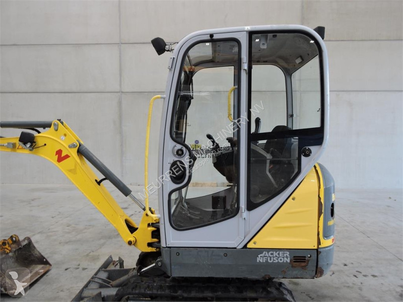 جرافة Wacker Neuson ET16