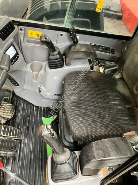 جرافة Kubota 0804 A 2