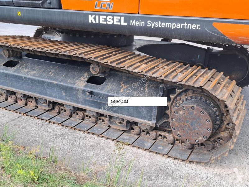 جرافة Hitachi 7