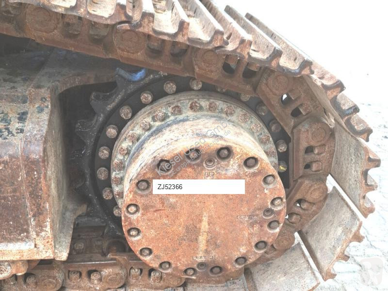 جرافة Hitachi ZX490LCH-6