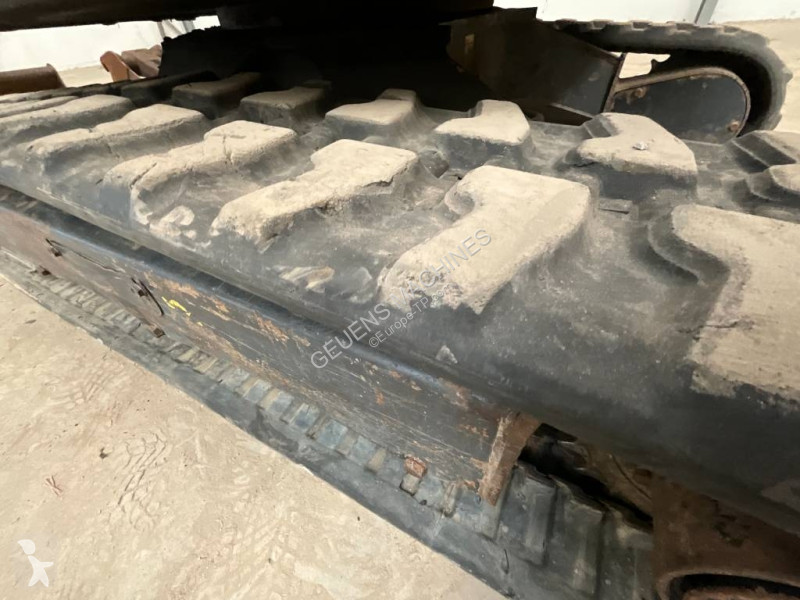جرافة Bobcat