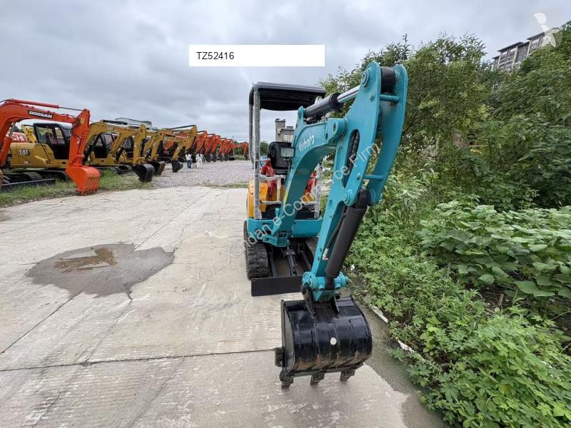 جرافة Kubota U17