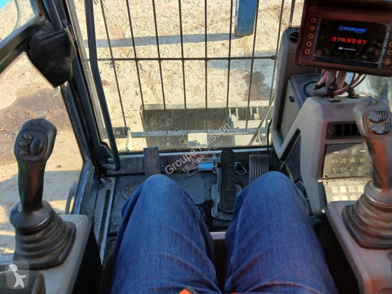 Skovel Fuchs 320F