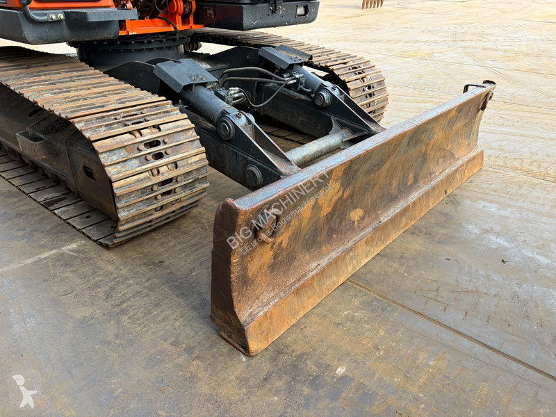 Pelle Doosan