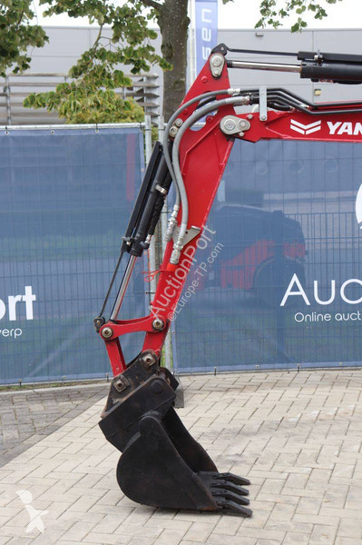 Skovel Yanmar ViO23-6