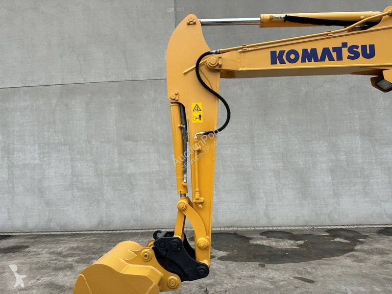 Skovel Komatsu 7