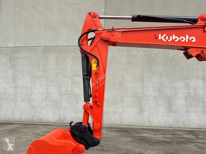 Skovel Kubota