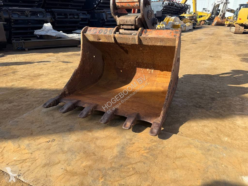 Skovel Hitachi LC5B