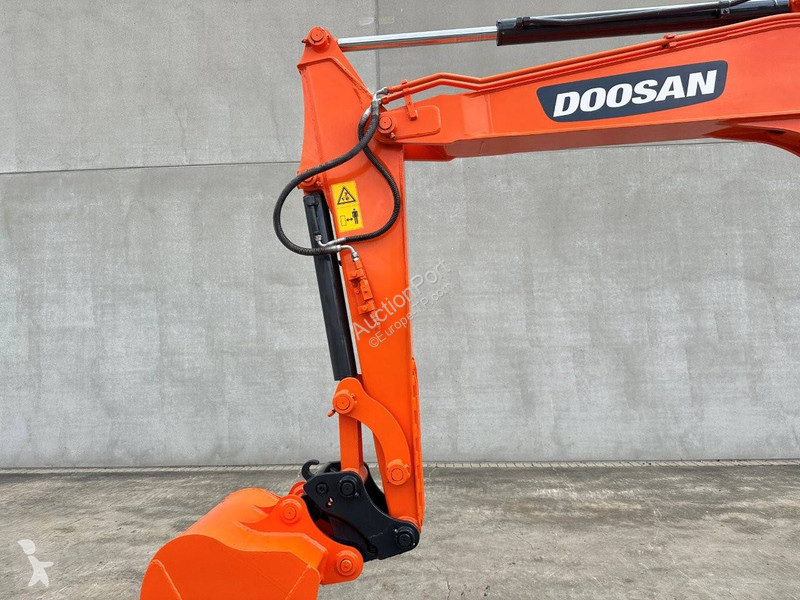 Skovel Doosan 9C