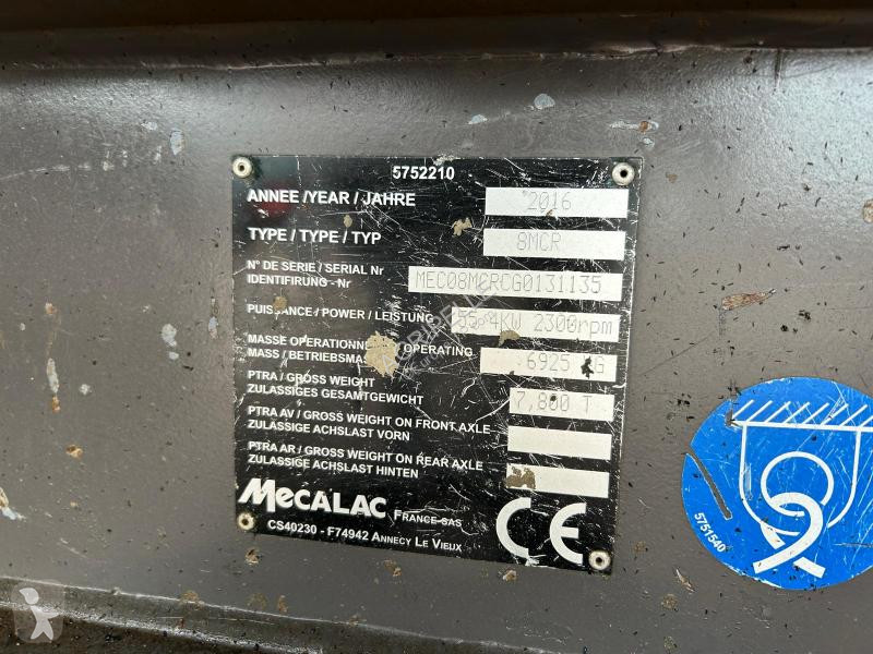 Багер Mecalac
