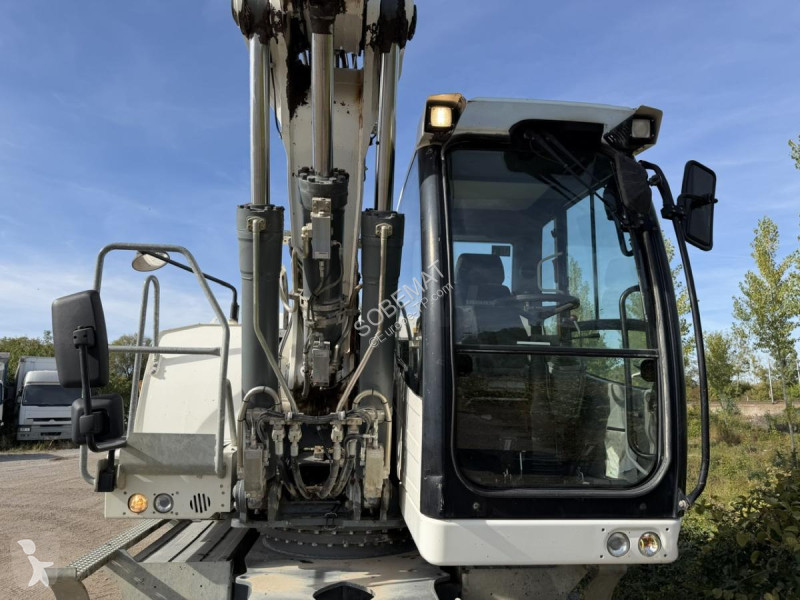 Pelle Liebherr A920