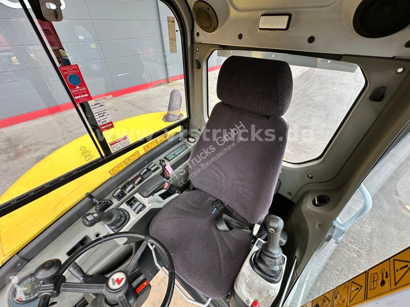 Экскаватор Wacker Neuson 2 4x4 Mobilbagger /...