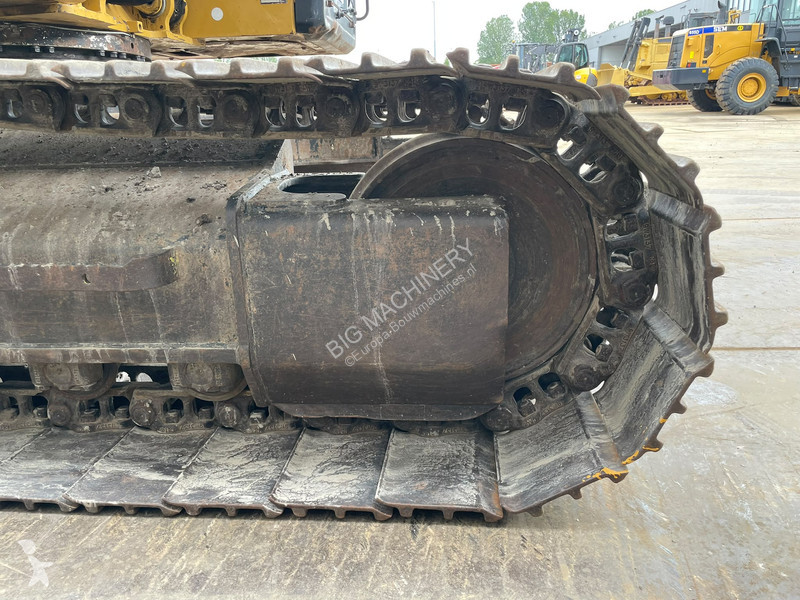 Pelle Caterpillar 320FL