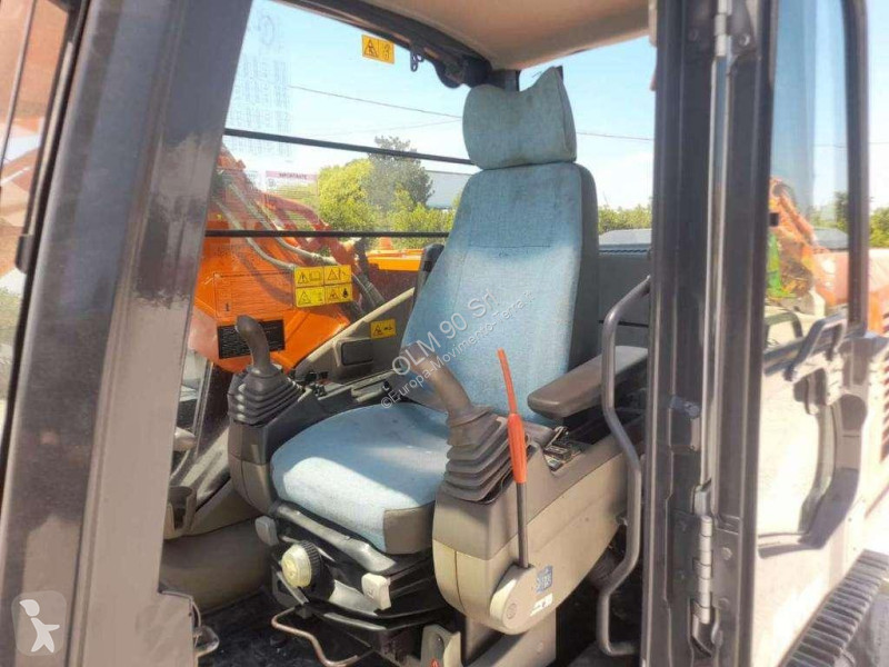 Pelle Hitachi