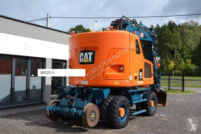 Excavadora Caterpillar M