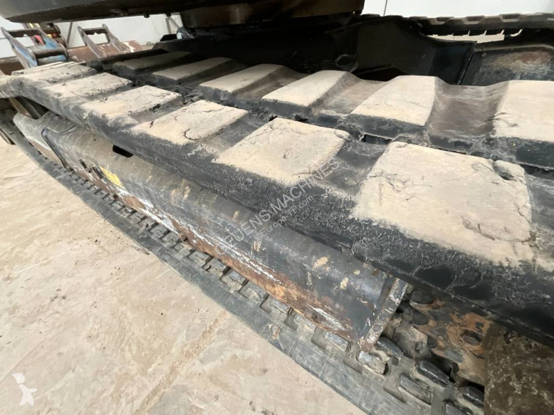 Lopatový nakládač Yanmar Vio 57-U