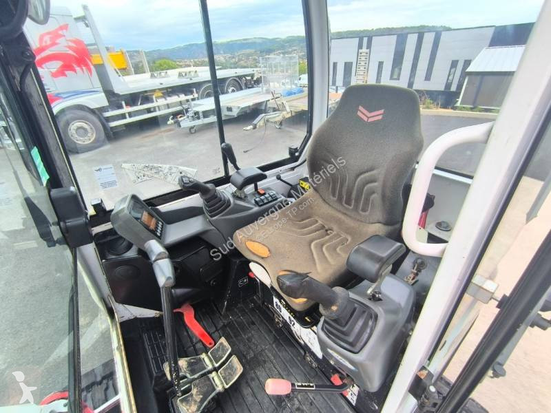 Pelle Yanmar SV 22