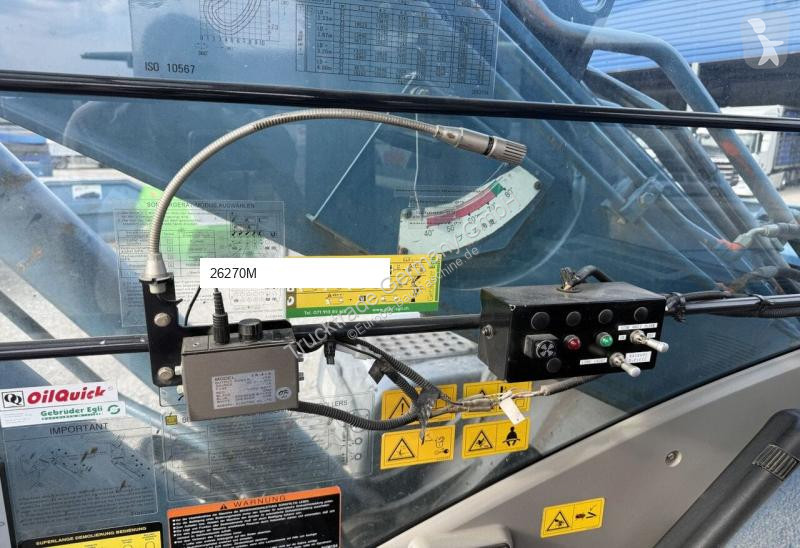 Excavator Hitachi 3LCK UHD