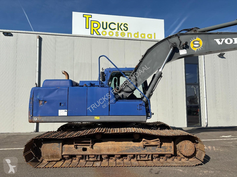 Pelle Volvo + 4870 Hours + bucket + fully...