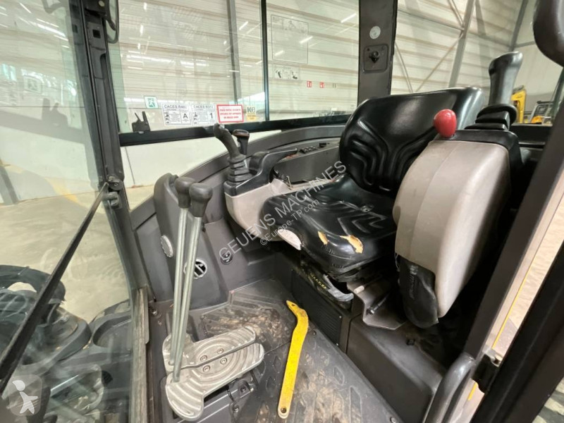 Pelle Volvo ECR D