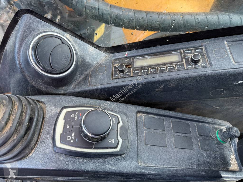 Pelle Hyundai - 360° Camera / Automatic Greasing