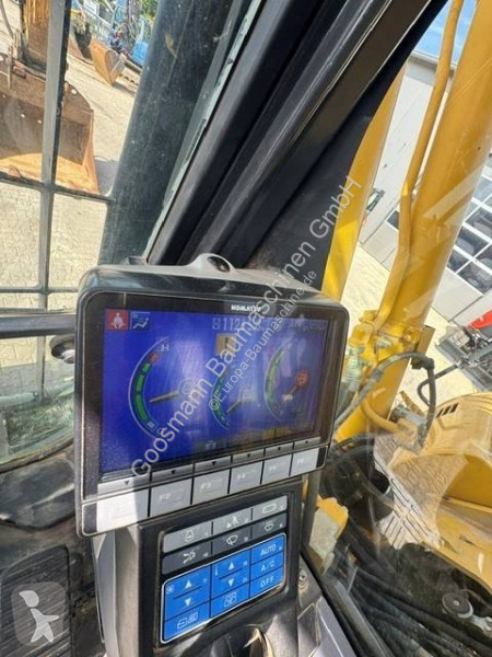 Багер Komatsu NLC10
