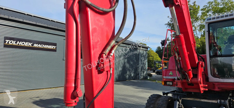 Pelle Takeuchi TB175