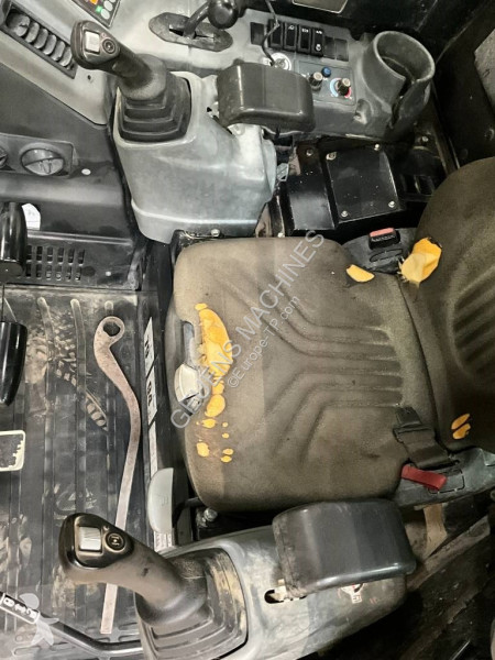 جرافة Yanmar Vio 57-6 A
