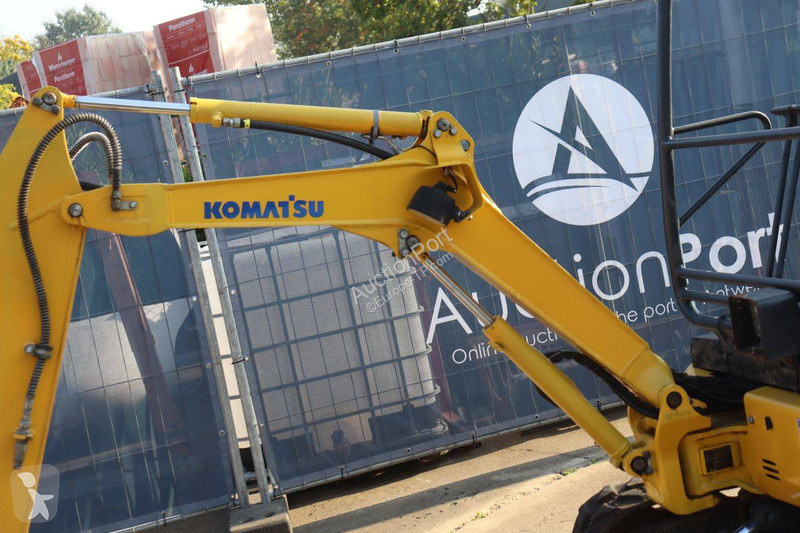 Pelle Komatsu PC14R-3HS
