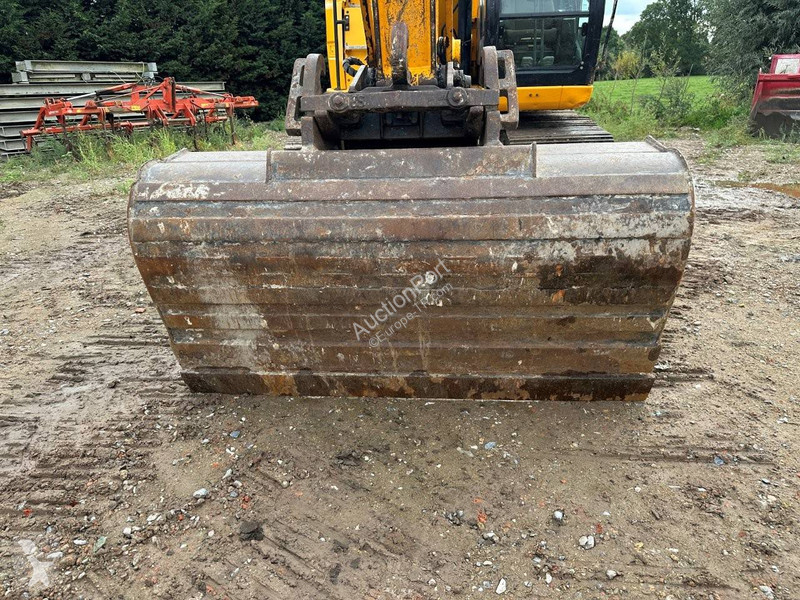 Pelle JCB LC