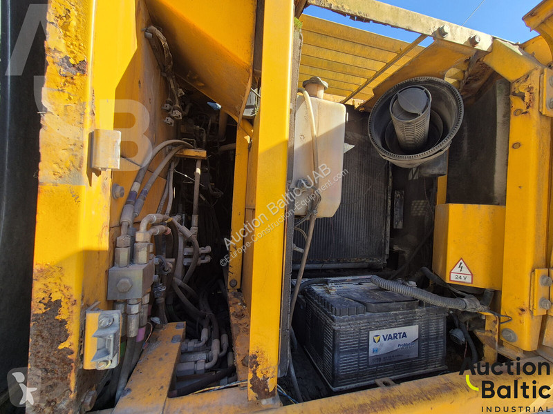Pelle JCB