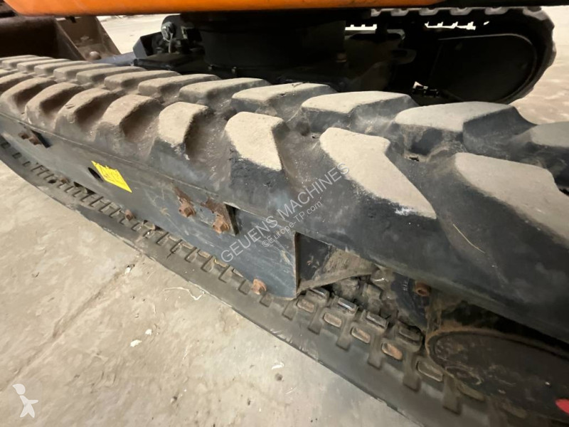 Багер Kubota 0194