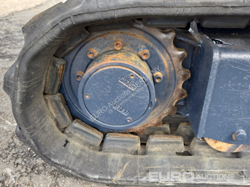 جرافة Kobelco SK014