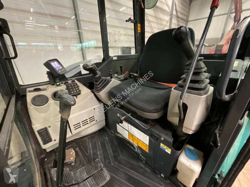 جرافة Kobelco SRX6