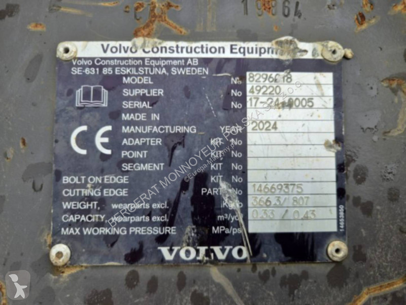 جرافة Volvo ECR 145 EL