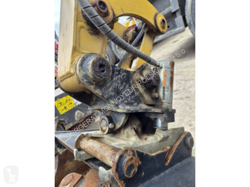 Багер Caterpillar 302.7-07CR