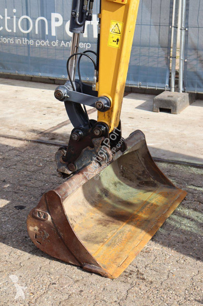 Багер XCMG XE27E