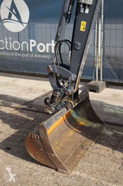 جرافة Eurotrac HE26SR