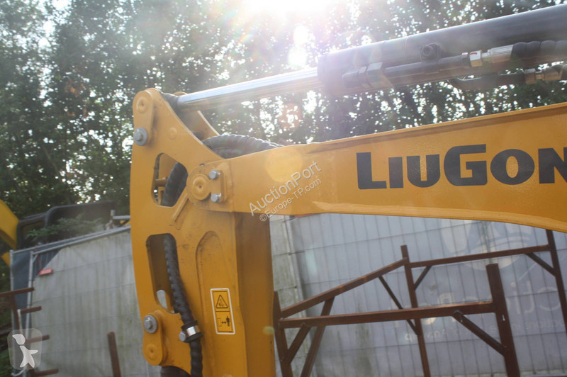 Багер LiuGong 9017F ZTS