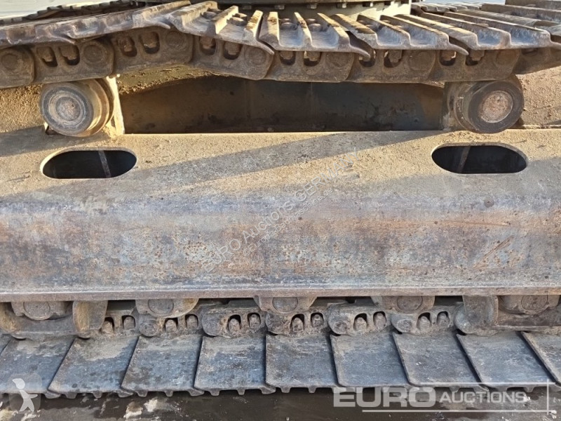 جرافة Volvo EC240