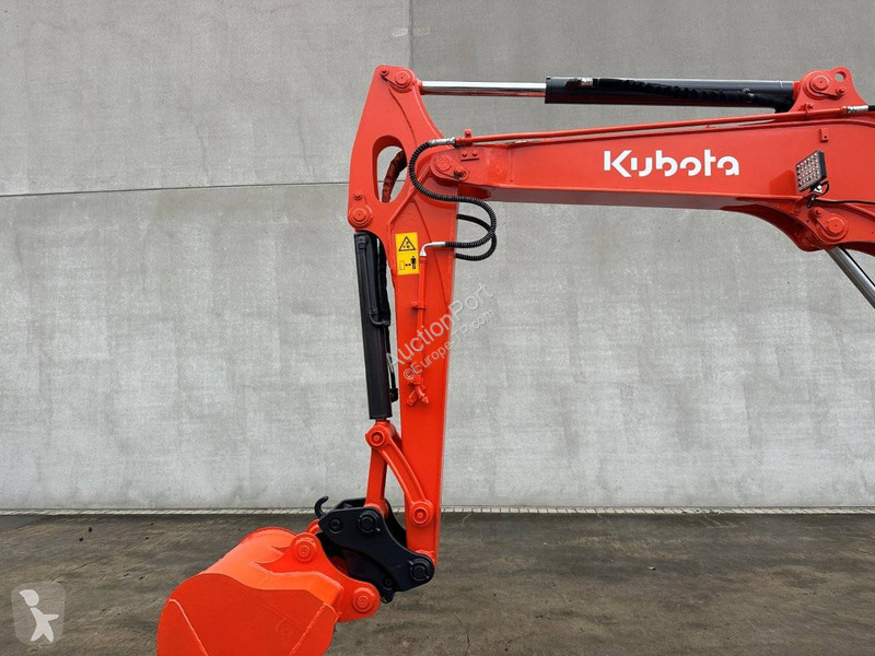Escavadora Kubota