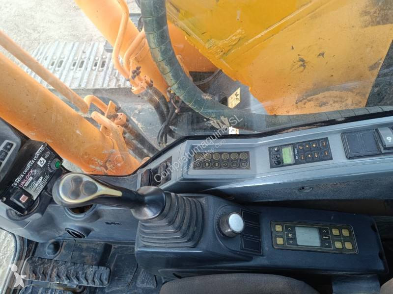 Excavadora Hyundai R220LC-9A