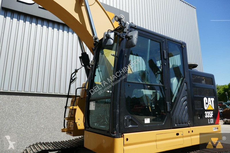 Graafmachine Caterpillar 335F LCR