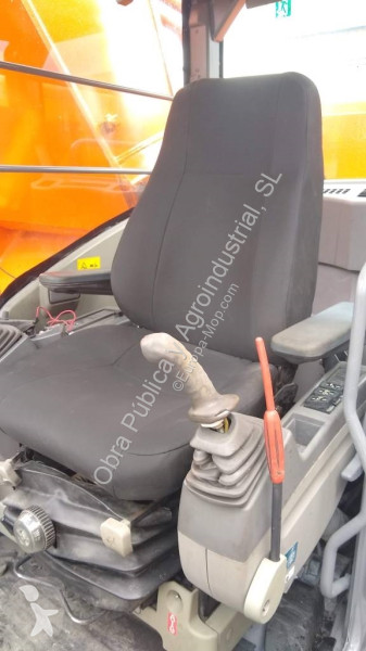 Excavator Hitachi ZAXIS 870 LCH