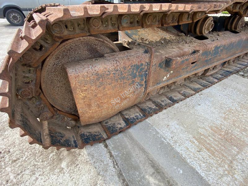 Escavadora Hyundai HX 145LCR