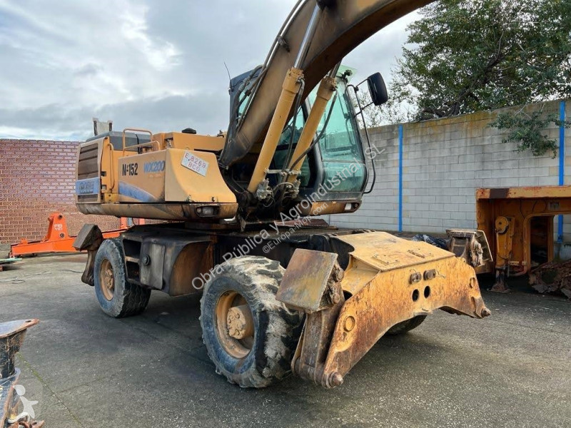 Excavadora Case