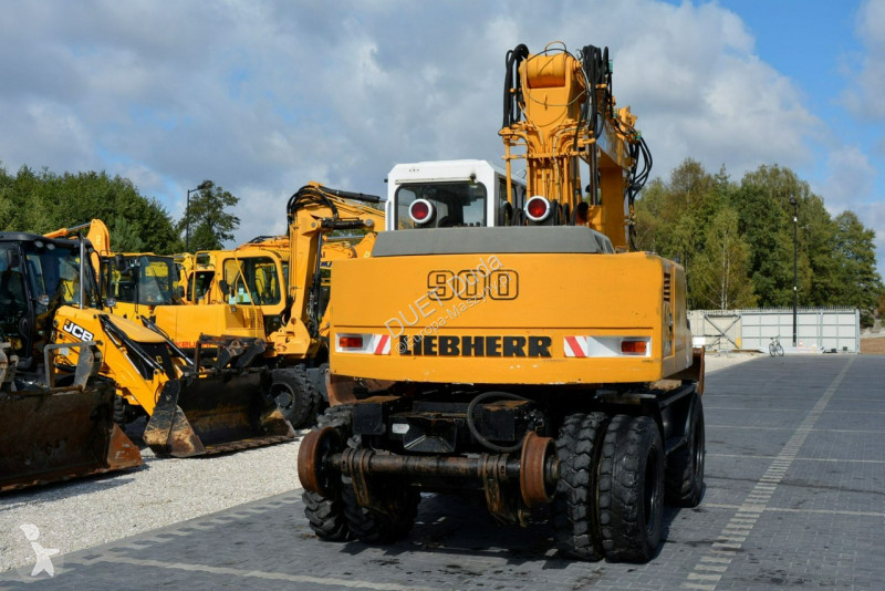 Excavator Liebherr Koparka + Kolej